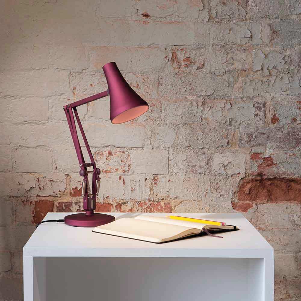 90-mini-mini-desk-lamp-berry-red_4924.LS_.SQ_.W.S1.UK_.3