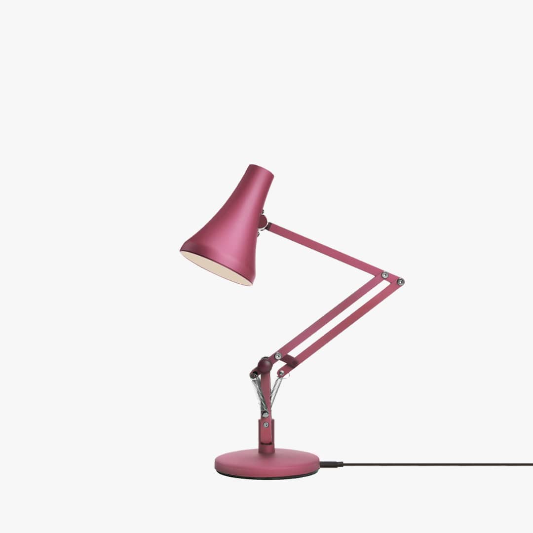 90_mini_mini_desk_lamp_berry_red_2