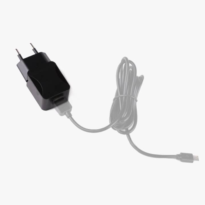 90MiniMIiniAC-adapter-eu-1200×1200-NoCable