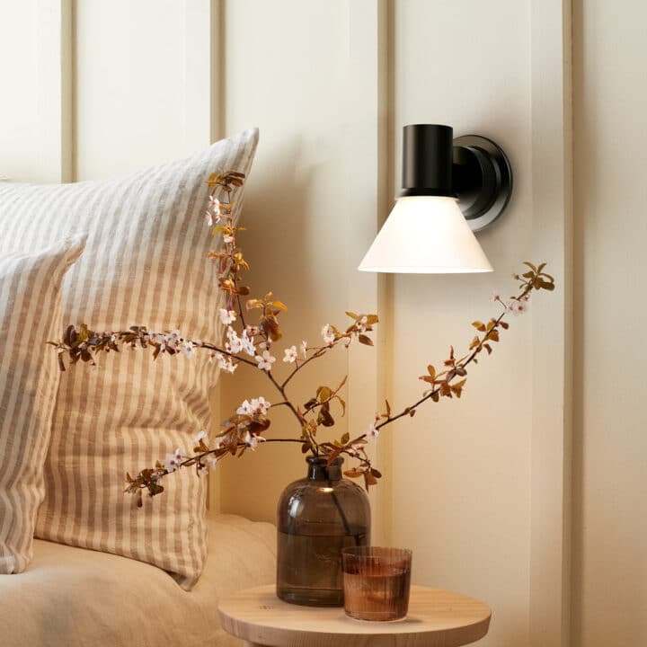 Anglepoise-Type-80-W4-Light-Matte-Black-1-US