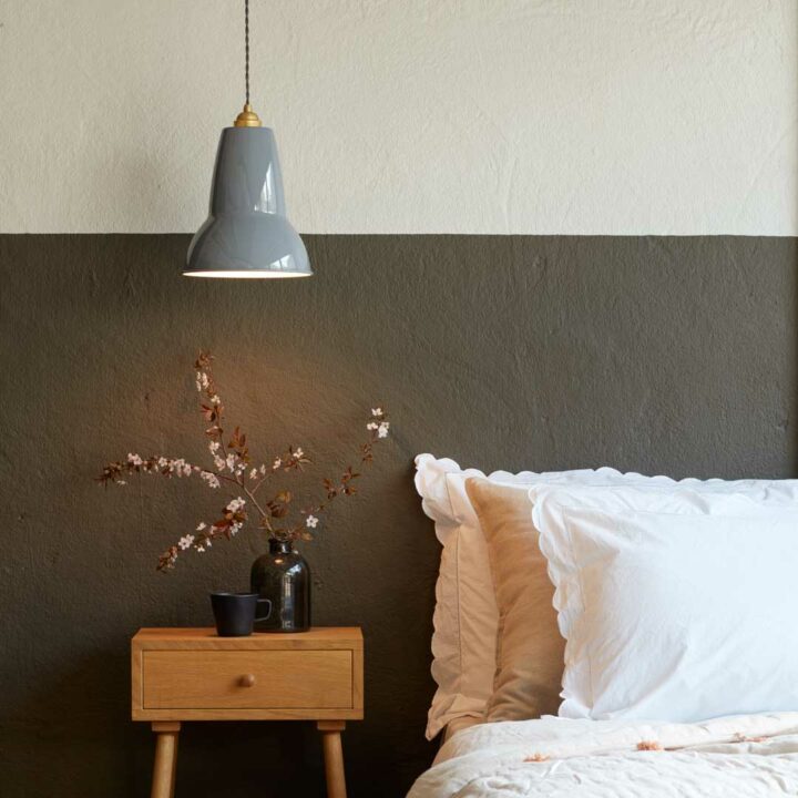 Brass_Midi_WallLight_Grey