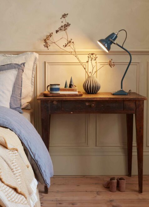 NT_Neptune_Blue_2023-MINITABLE