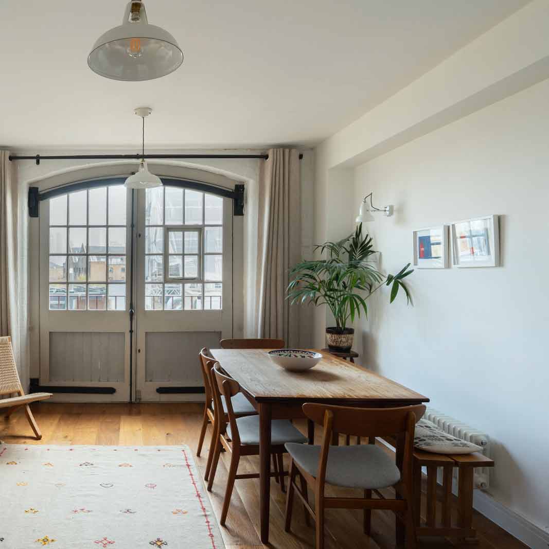 o1227-mini-wall-white-v1