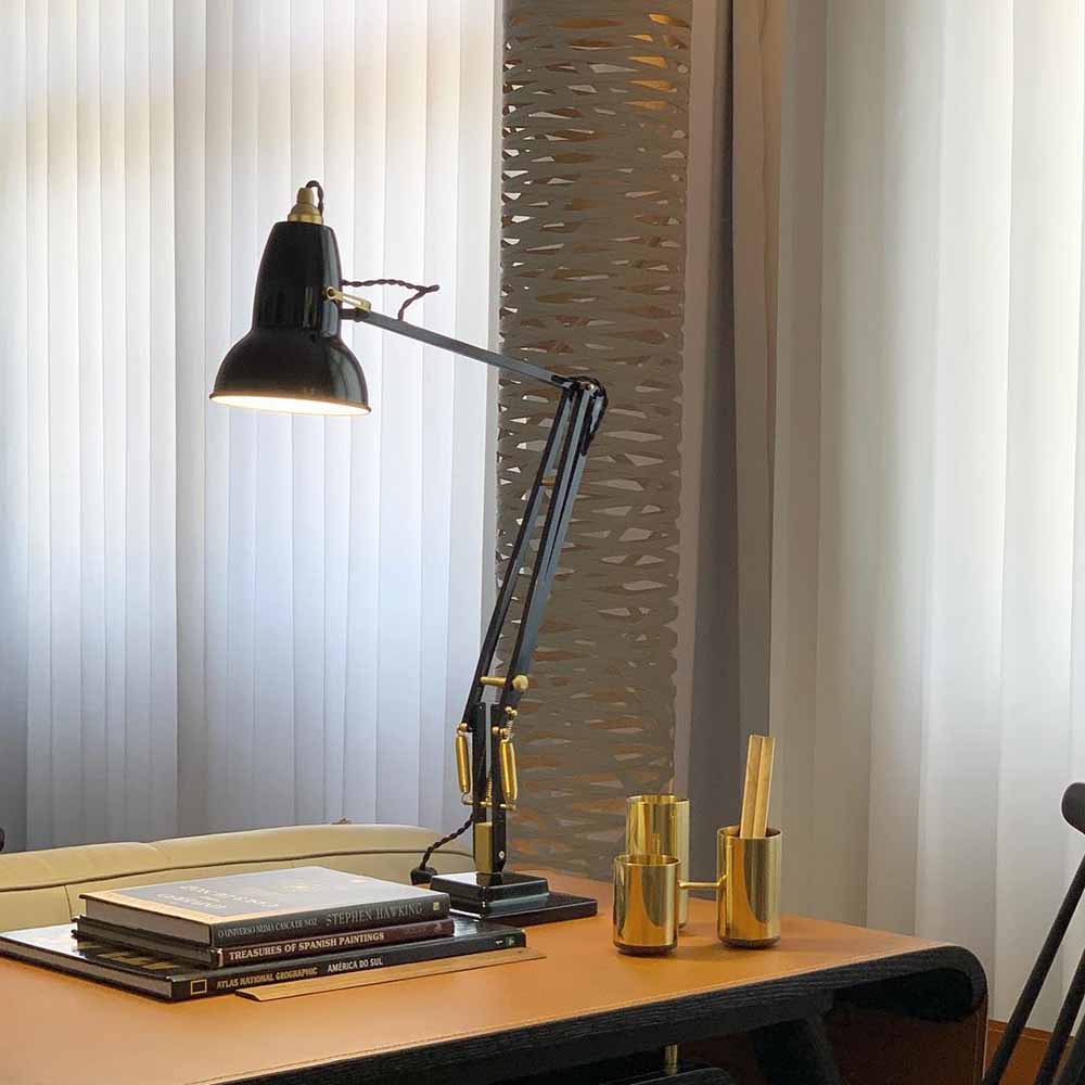 original-1227-brass-desk-lamp-jet-black_4924.LS.SQ.W.S1.UK.7