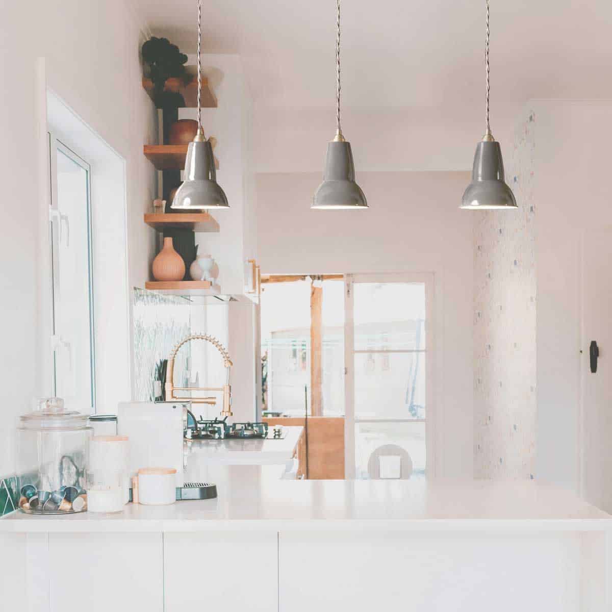 original-1227-brass-pendant-elephant-grey_2525.LS.SQ.W.S1.1