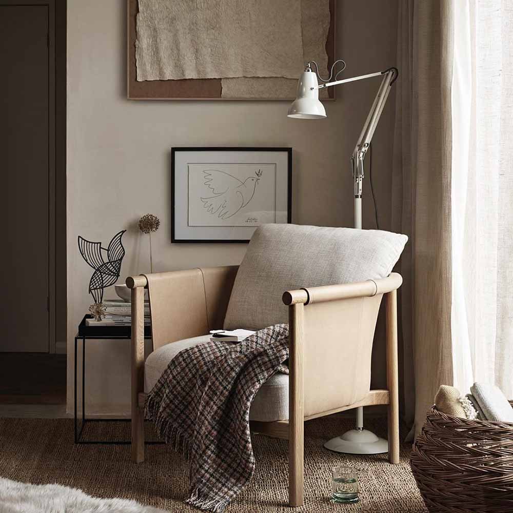 original-1227-floor-lamp-linen-white_4924.LS.PO.W.S1.UK.1