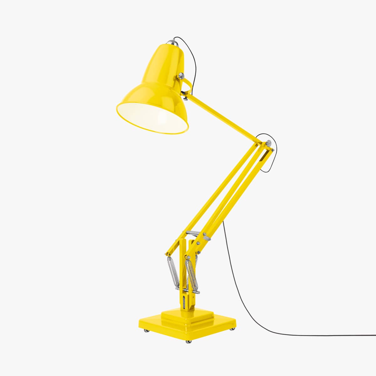 original-1227-giant-floor-lamp-citrus-yellow-3