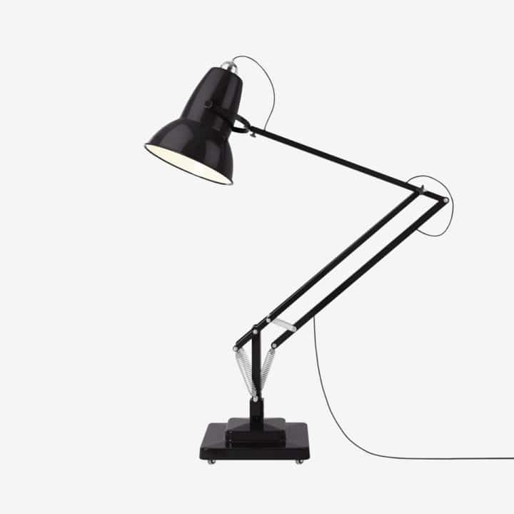 original-1227-giant-floor-lamp-jet-black-2_2_1