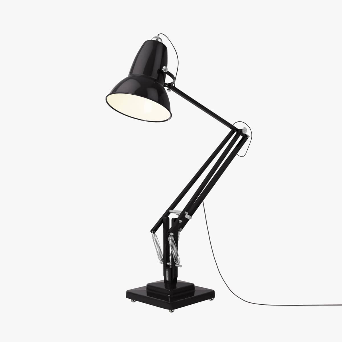 original-1227-giant-floor-lamp-jet-black-3