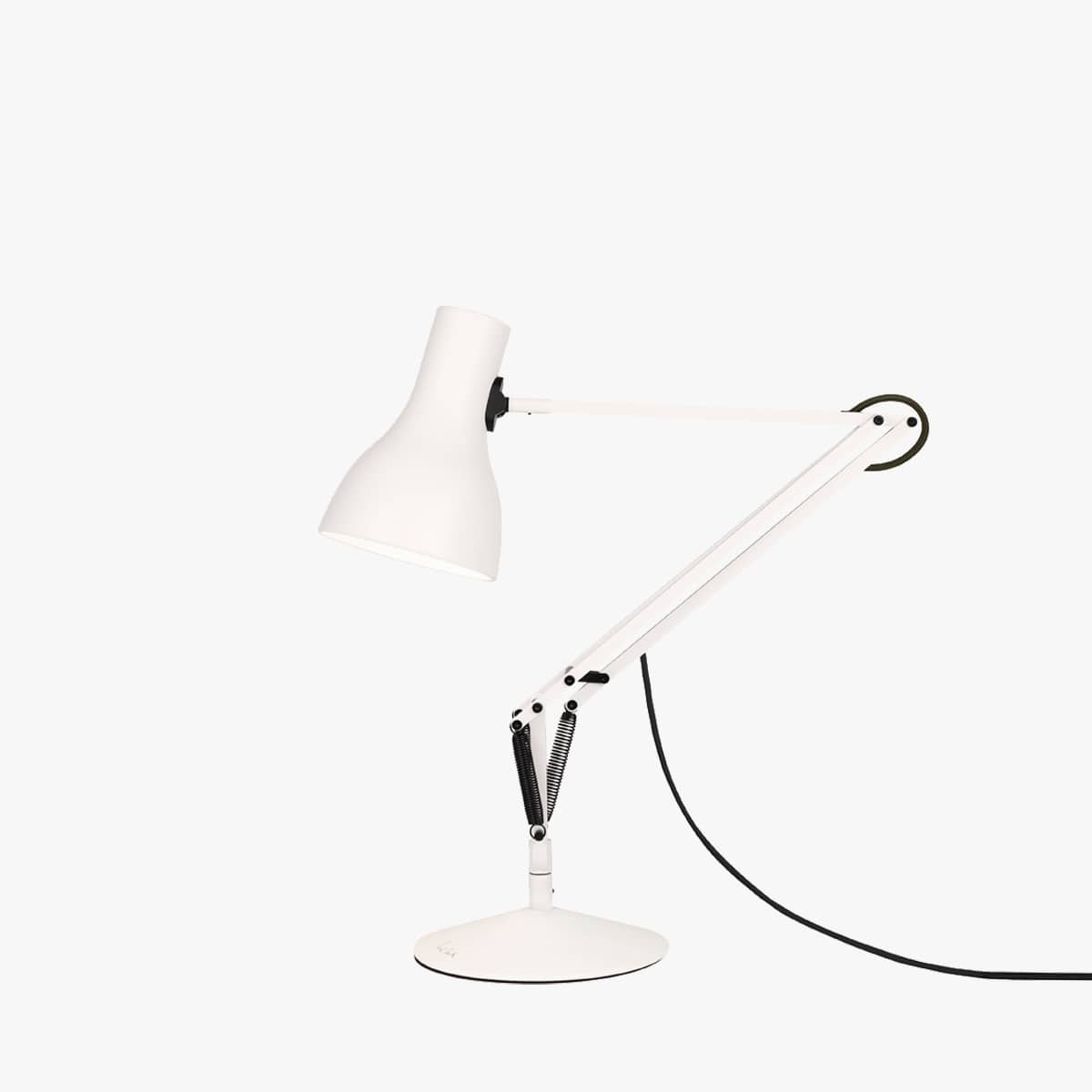 PS6_Desk_Lamp_3