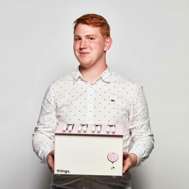 ThomasCoeGunnellWhite_AnglePoiseAward_0774-web