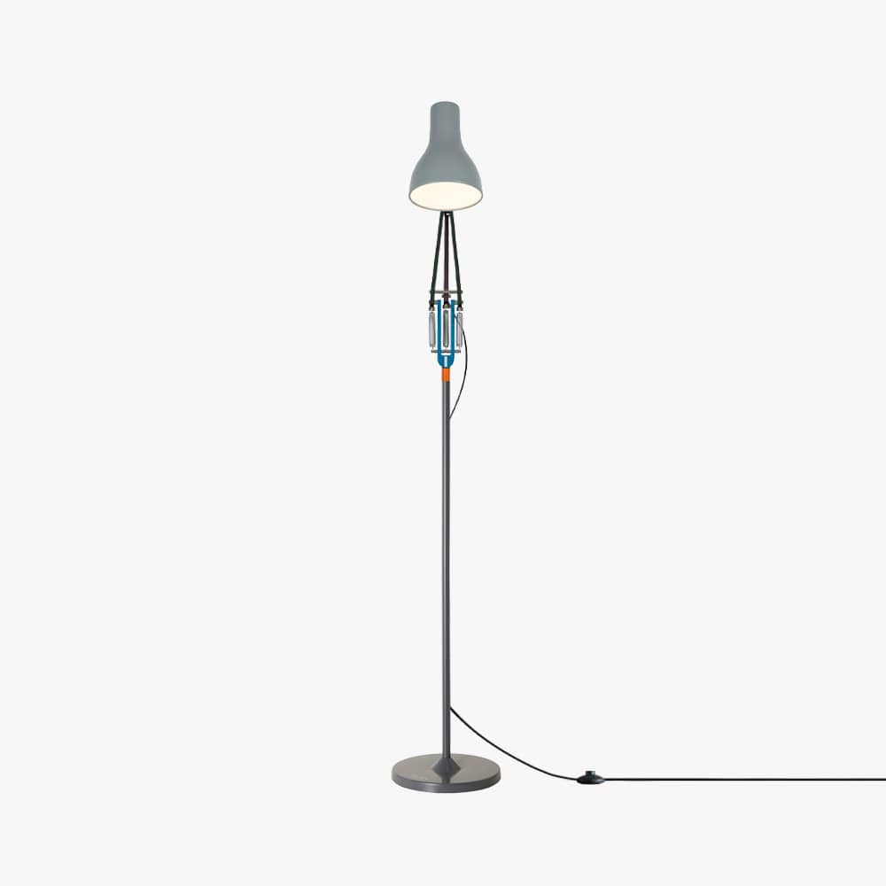 Type-75-Desk-Lamp-Paul-Smith-Two-4