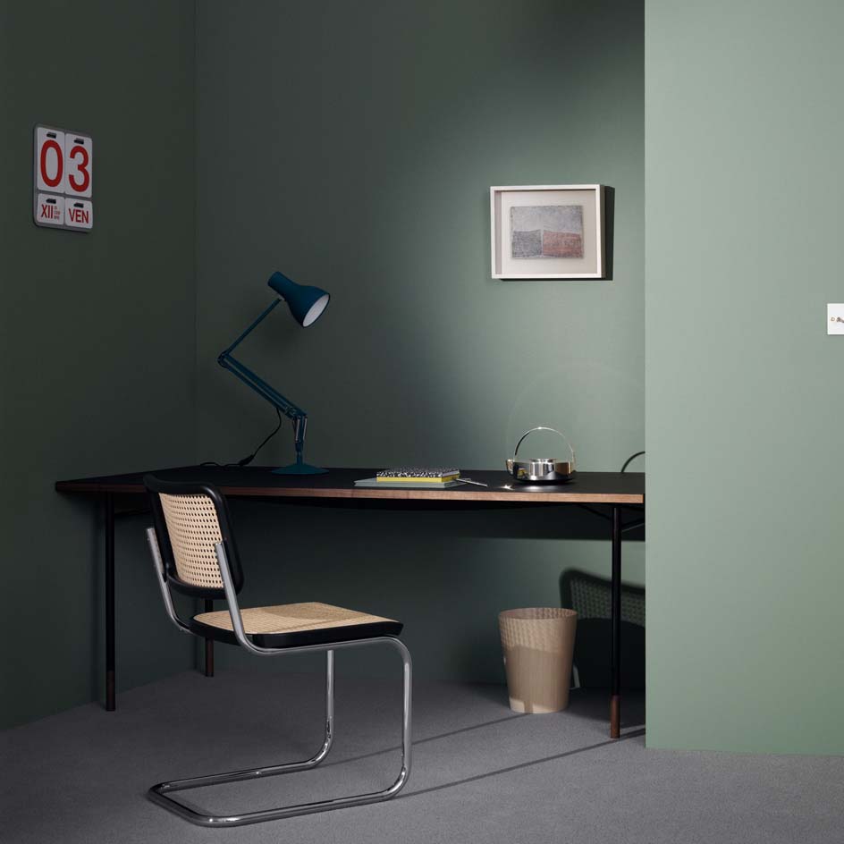 type-75-desk-lamp-saxon-blue_4924.LS.SQ.W.S1.UK.4