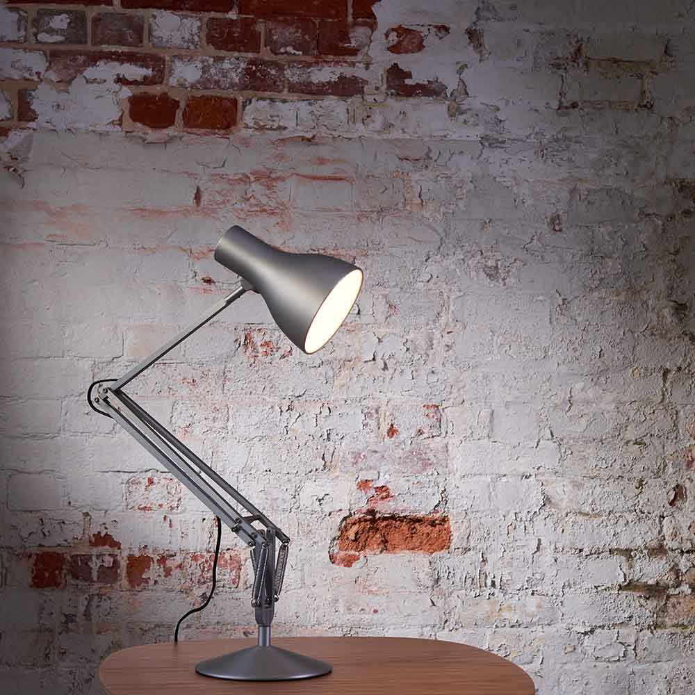 type-75-desk-lamp-silver-lustre-1