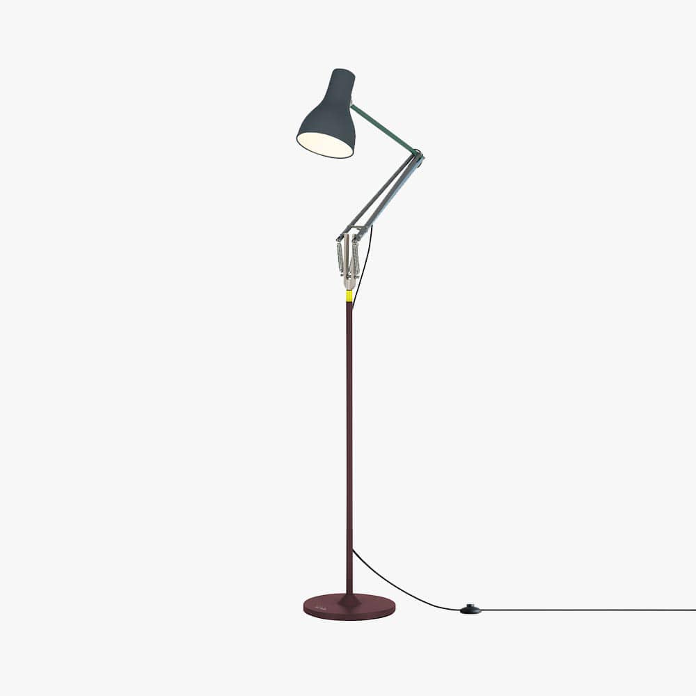 type_75_floor_lamp_ps4_3
