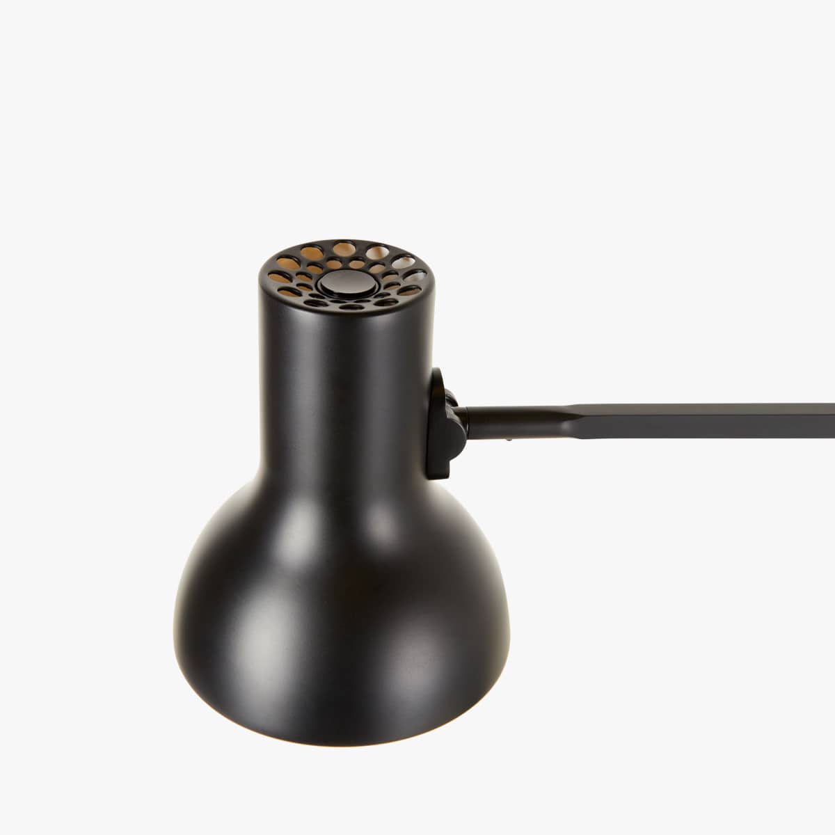 type_75_mini_desk_lamp_PS5_5