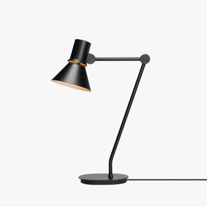 type_80_table_lamp_matte_black_1_1
